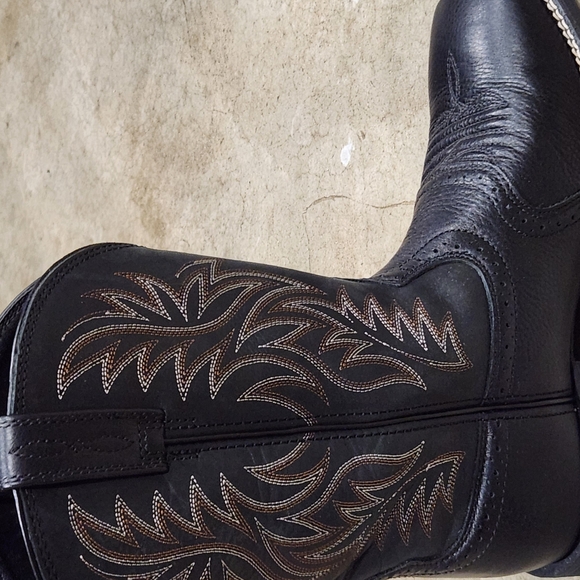 Ariat Black Leather Boots with Green Accents - Picture 1 of 6